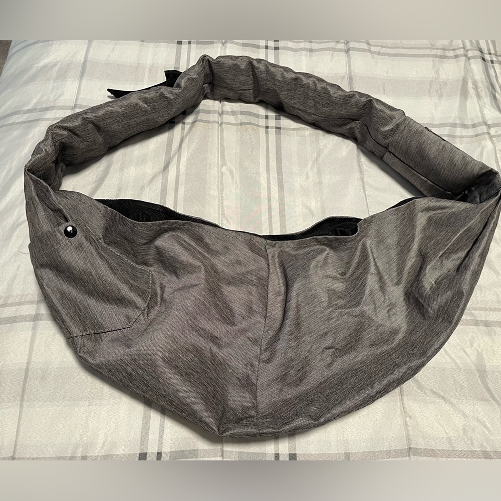 Retro Pug Gray Pet Sling Carrier (for dogs up to 20lbs)